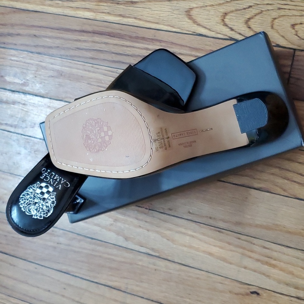 Heels - Picture 2 of 2